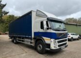 volvo fm330 curtainsider po61 boh 1